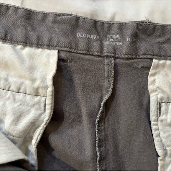 Old Navy Gray Chinos Classic Style - Picture 6 of 6
